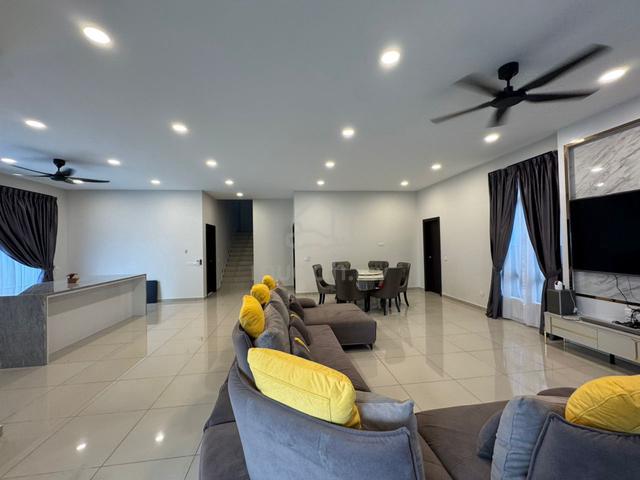 Indah Villa Setia Indah Double Storey Bungalow House For Sale 1