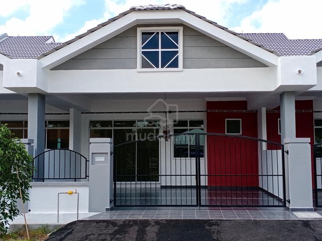 Johor Segamat Freehold 1-Storey Terraced House For Sale 1