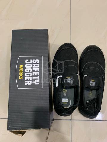Carousel Image