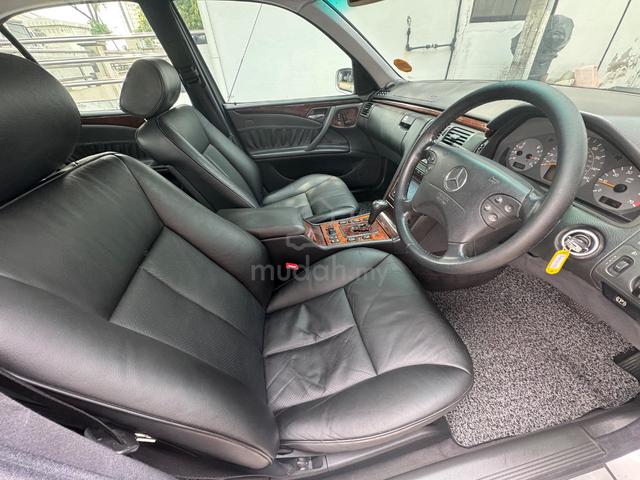 2000 E240 ELEGANCE (CBU) 2.4 - 5 Speed (A) - 5