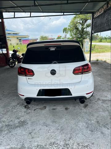 2011 Volkswagen GOLF 2.0 GTI MK6 (A) - 4