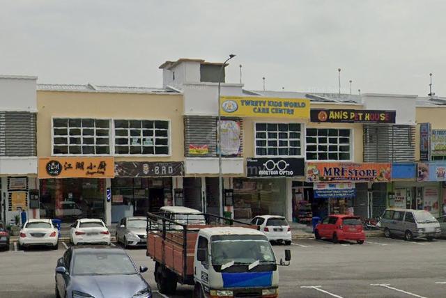 Kajang East Avenue, Semenyih. 2-Storey Shoplot Building 1