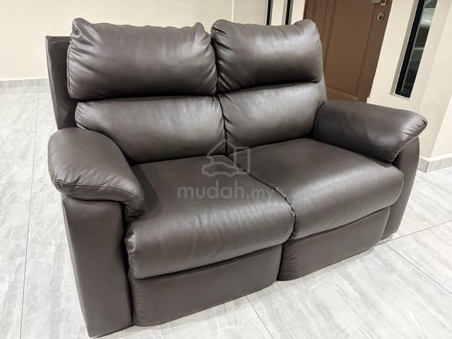 Second-hand sofa - photo 2 of 2