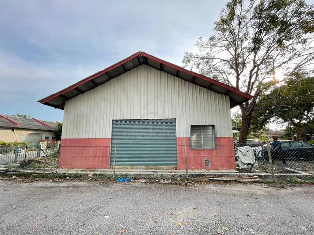 Investment + Below Matket,Shop Lot Sabak Bernam. 1