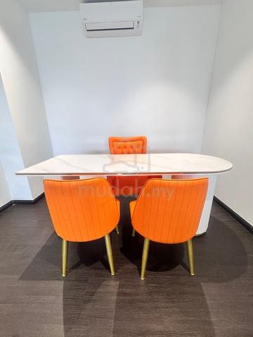 Office Room / Desk For Rent 1