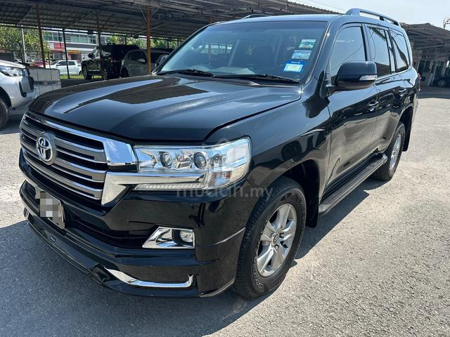 2016 Toyota LANDCRUISER 4.5 SAHARA (A) - 3