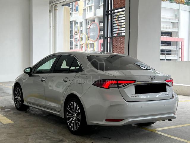 Toyota COROLLA ALTIS 1.8 G FACELIFT (A)MILEAGE 37K - 4