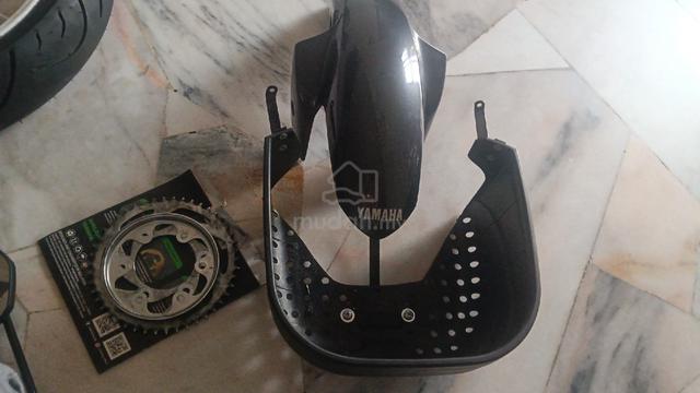 Barang Motor Terpakai Untuk Dijual — Ada Kerosakan - photo 3 of 5