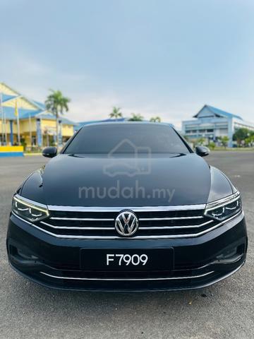 2021 Volkswagen PASSAT R-LINE 2.0L (A) - 2