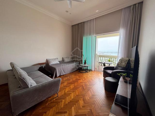 The Suites @ Waterside (Straits Quay) 1
