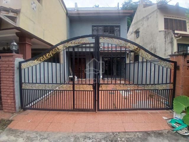 2 Storey Endlot Jalan J, Taman Melawati. 1