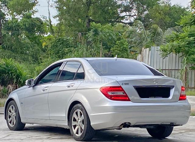 2012 Mercedes Benz C180 BlueEFCY 1.8 FACELIFT (A) - 2