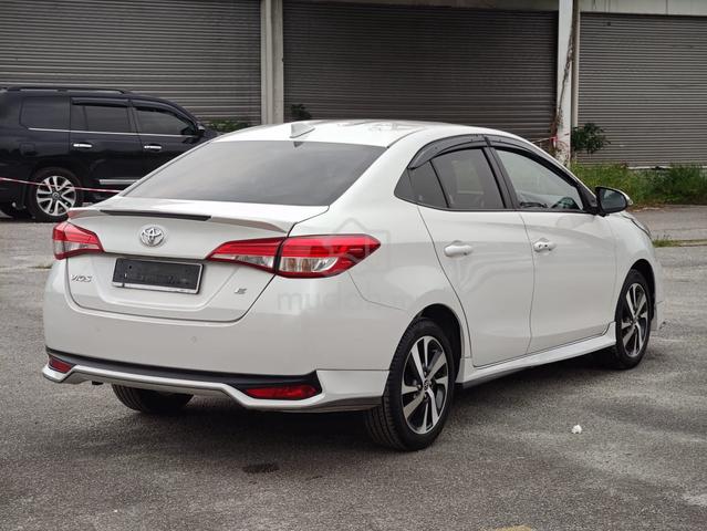 2022 Toyota VIOS 1.5 E (A) - 3