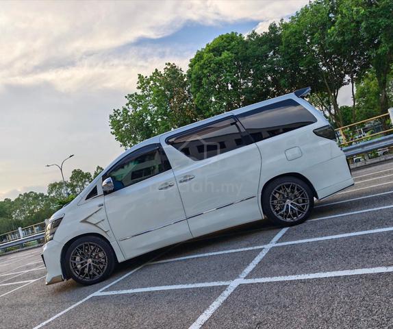 -2012- Toyota Vellfire 2.4 GoldenEye GS Sport OFER - 5
