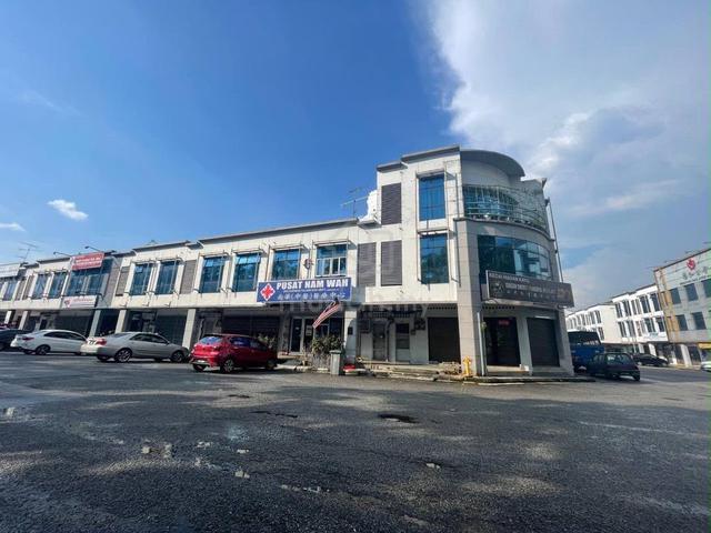 Taman Lagenda Putra Kulai Shop Lot For Sale 1
