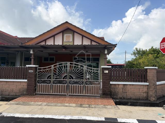 Terace House Corner Lot 1