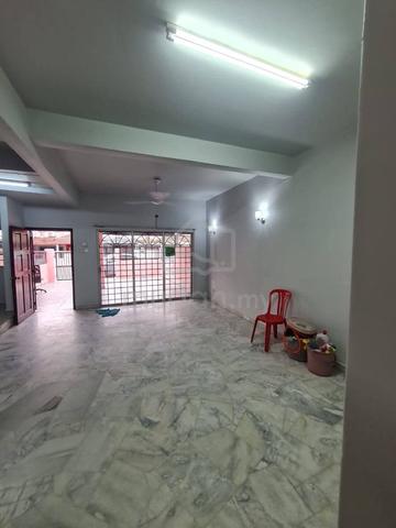 Below Market Taman Sungai Kapar Indah Klang Nice Double Storey House 1