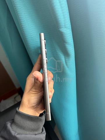 Carousel Image