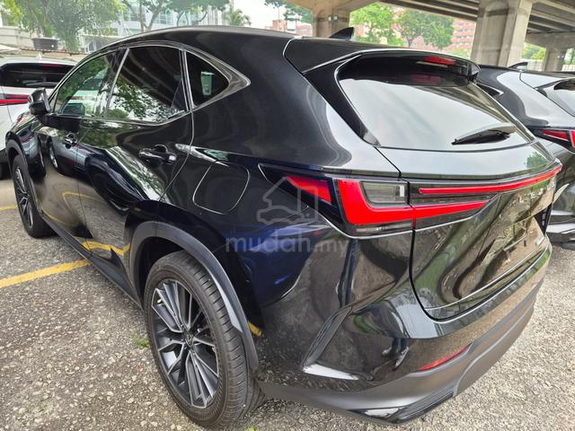 2022 Lexus NX250 2.5 VL PR 4LED LSBLK 20" 360 - 4