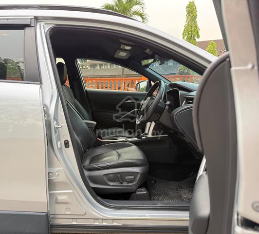2022 Toyota CROSS 1.8 HYBRID (A) (Warranty Toyota) - 5