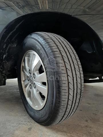 2010 Toyota INNOVA 2.0 G MY05 AN40 FACELIFT (A) - 5