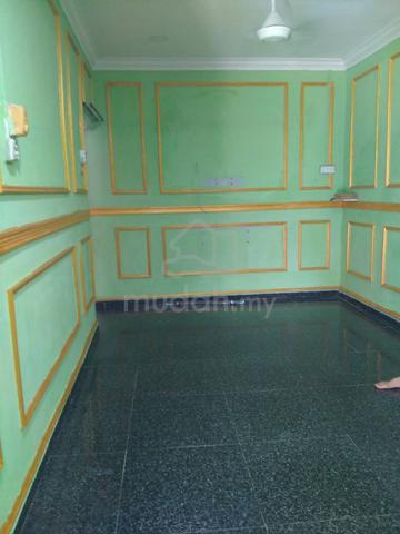 [FREEHOLD/FULLY TILES]Teres Setingkat tmn Serkam maju MERLIMAU MELAKA 3