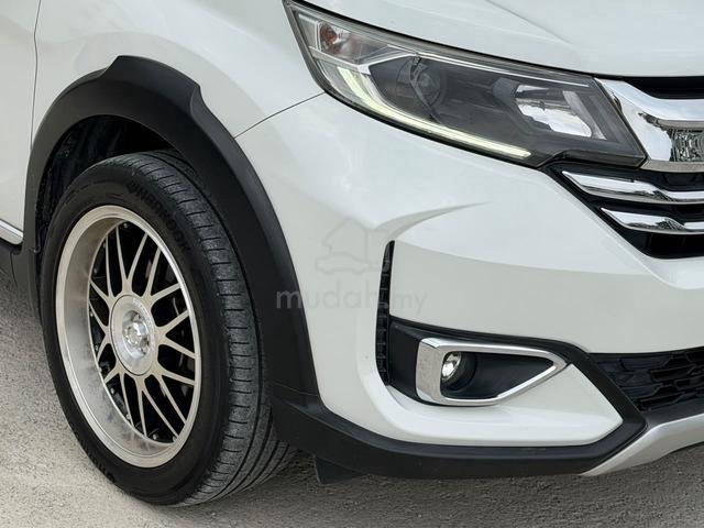 FULL SPEC⭐7 SEATER⭐TIP TOP⭐2021 Honda BR-V 1.5 V - 4