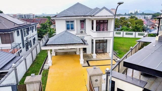 BUNGALOW 7,966 SQFT 🔥 2 Storey Subang Bestari U5 Shah Alam Selangor 1