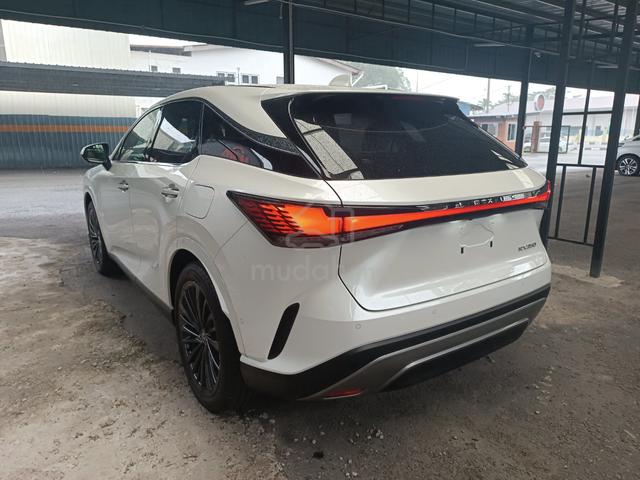 2024 Lexus RX350 2.4 VL 💥💥💥LOW MILEAGE💥💥💥 - 4