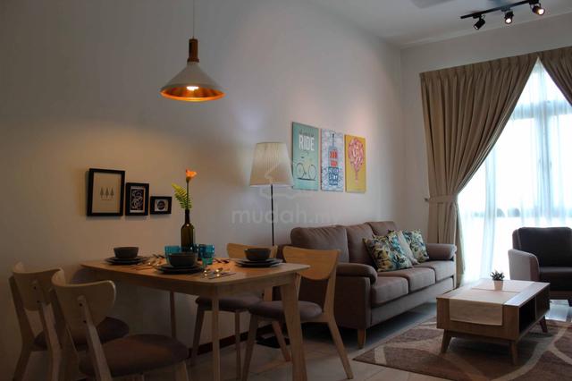 Crescent Bay Suites 1