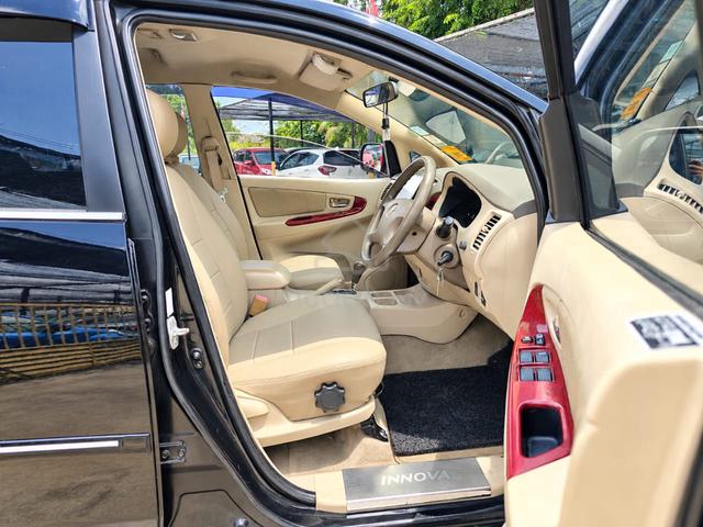 2006 Toyota INNOVA 2.0 (AUTO)-LOAN KEDAI - 4