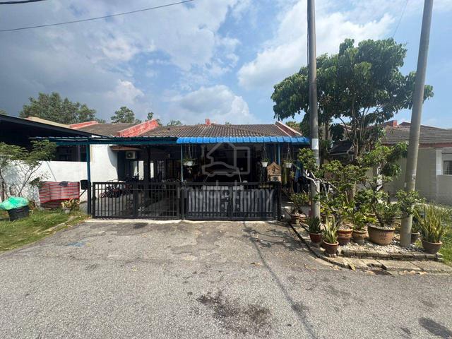 FULL LOAN🔥🔥 KIAMBANG SARI SUNGAI BUAYA RAWANG Single Storey Terrace 1