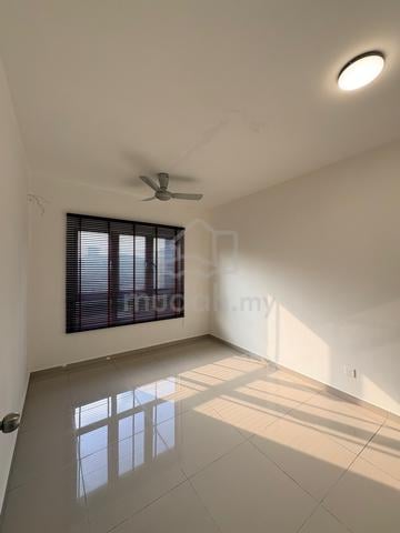 Master Room For Rent 1
