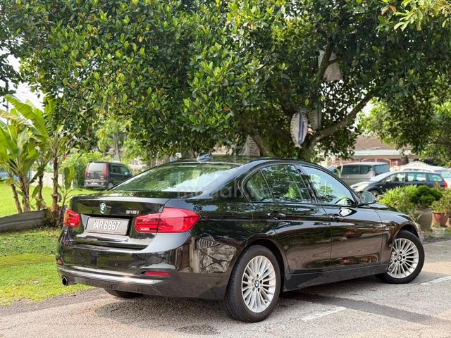 ON THE ROAD 2017 Bmw 3 SERIES 1.5 18I SPORT - 5