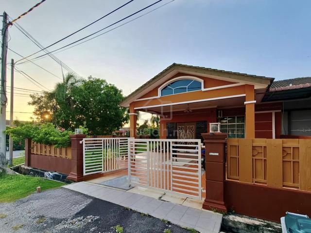 Semi D Corner Lot Alor Gajah 1