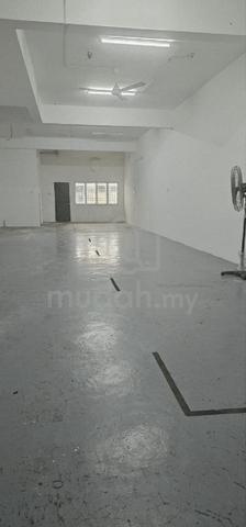 Ground & 2nd Floor Shop for RENT @ Taman Perindustrian UEP Subang Jaya 1