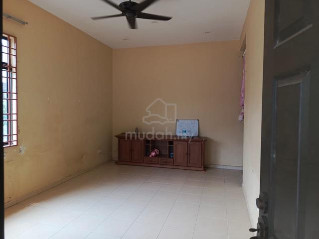 FOR RENT‼️Kampung Padang Jaya Terrace House 1
