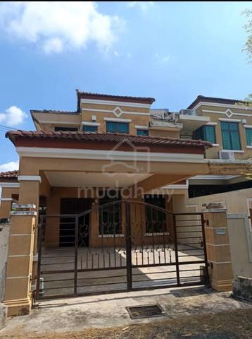 Double storey Terrace house corner lot for sale 1