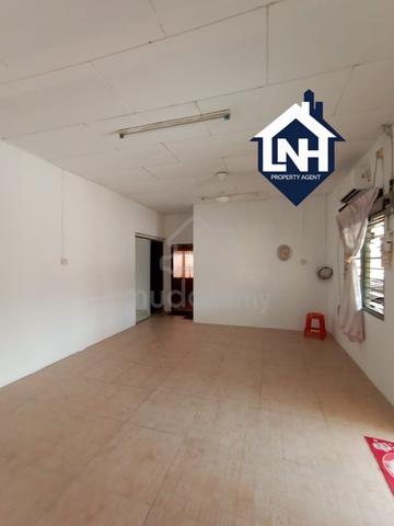 Partial furnished Taman Seruling 1 storey semid for sale near berlian 1