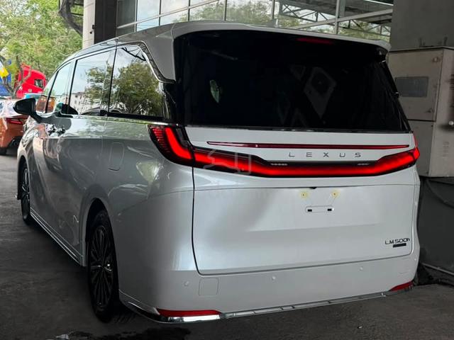 2024 Lexus LM 2.4 500H EXECUTIVE MY24 AW10 (A) - 4