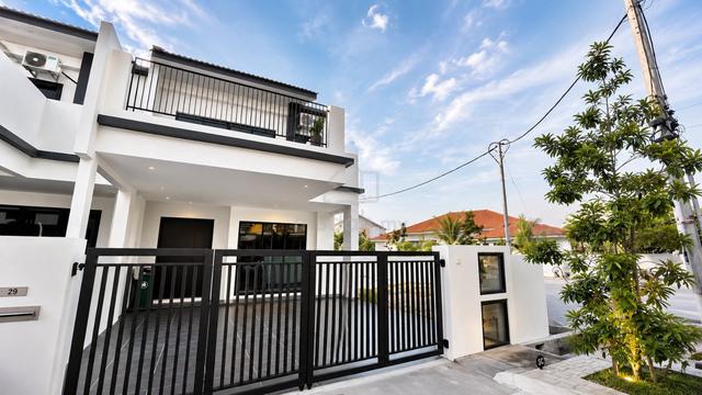 Landed House Sungai Bakap 2874sq Guarded Taman Unit For Rent 1