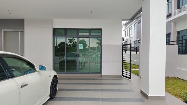 Gated Double Storey Cluster House at Indahpura (Raintree) Kulai 1