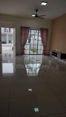 For Rent Money Lily Double Storey Sepang 4