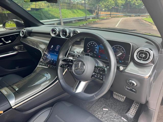 2024 Mercedes Benz GLC 300 4MATIC 2.0 under warran - 5