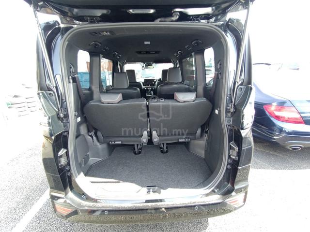 (AERO KITS) Toyota VOXY 2.0 S-Z (7 SEATER) 2023 - 5