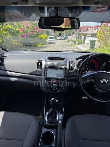 2013 Kia FORTE 1.6 SX (A) - 5
