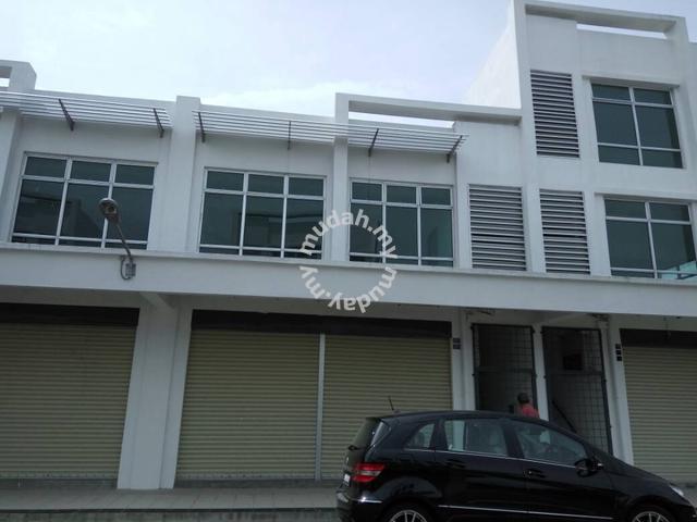 Pekan Giling Commercial Shoplot for Rent(Ground floor) 1