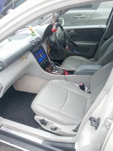 Mercedes-Benz C200 Kompressor (W203) for Sale - 4