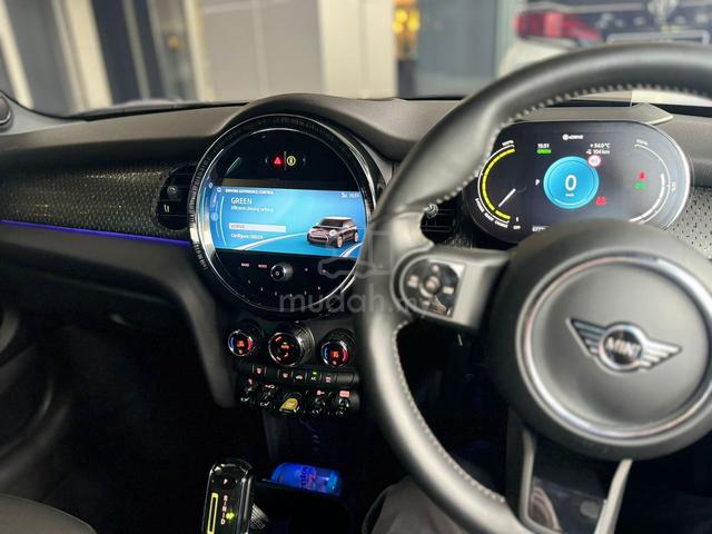 URGENT Mini COOPER SE (A) LOW MILEAGE 9k ONLY - 4