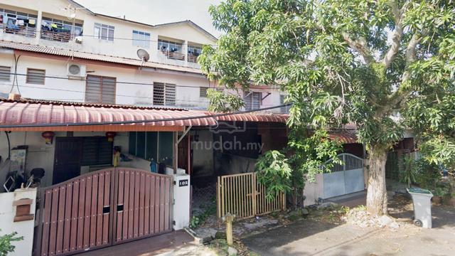 Jalan Abadi , Taman Malim Jaya 1